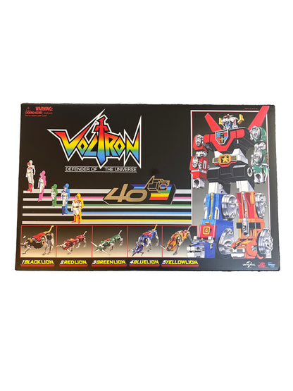 Voltron Defender Of The Universe 40th Anniversary Collectors Set