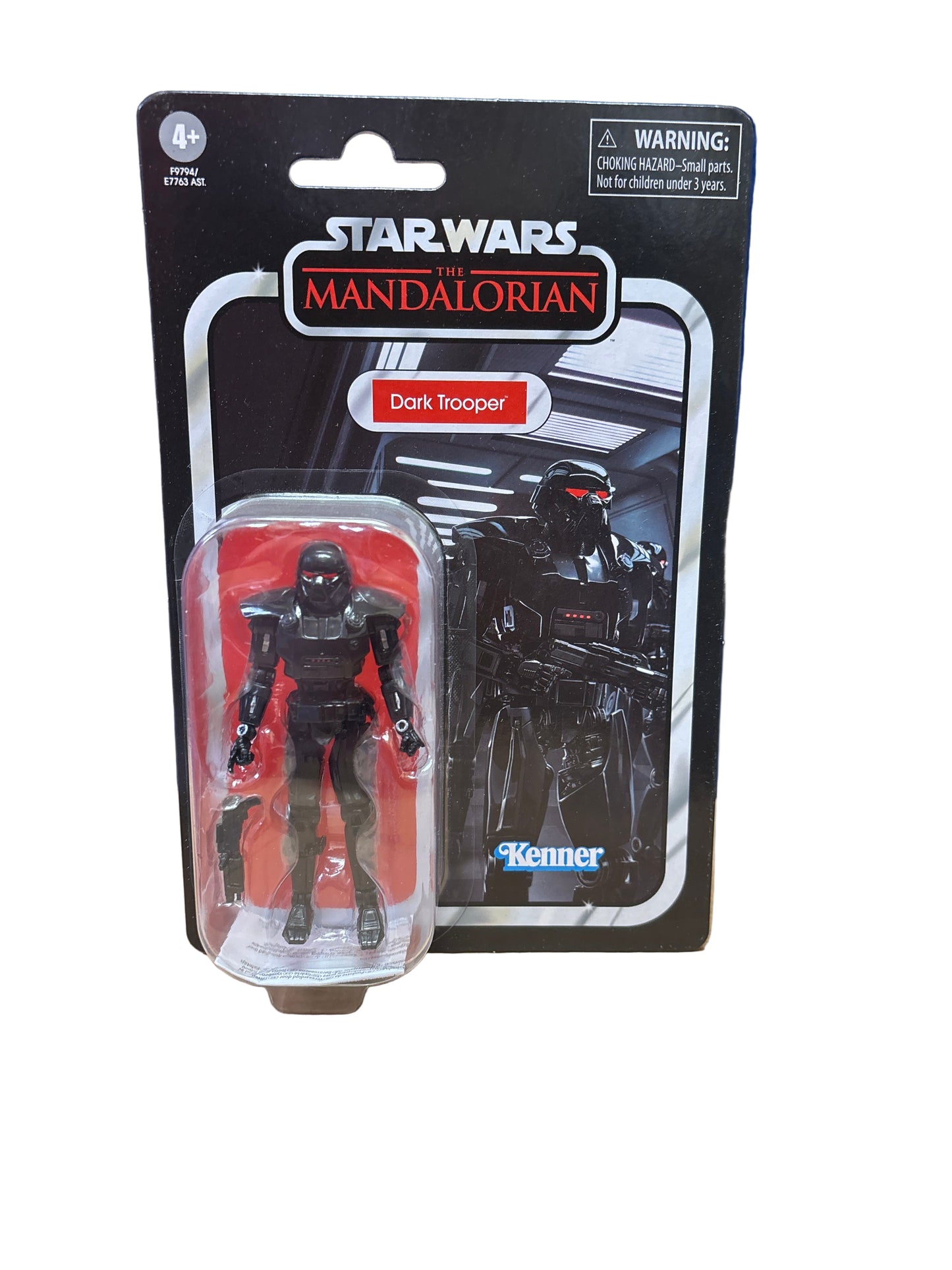 Kenner Star Wars The Mandalorian Dark Trooper The Vintage Collection