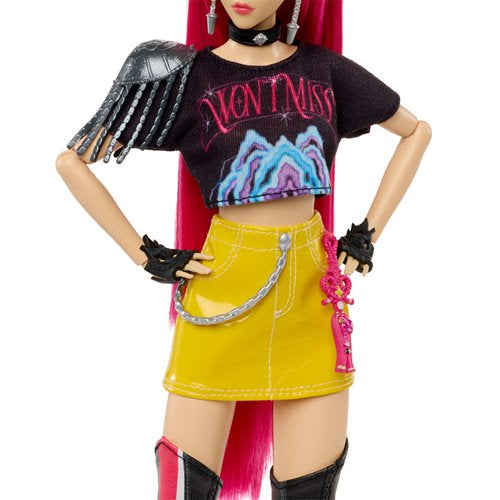 Mattel - KPop Demon Hunters HUNTR/X Mira "How It's Done" Doll